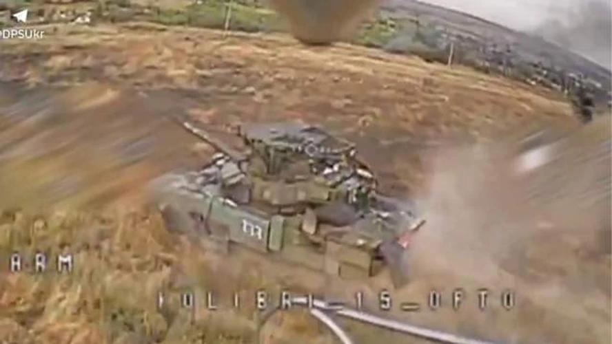ДПСУ уточнила дані з Добропільського напрямку: 9 танків і 3 «Гради» знищено