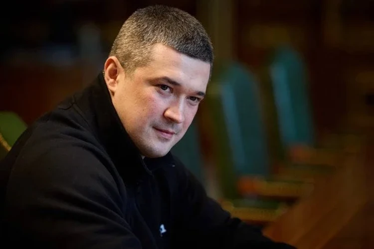 Федоров у ефірі Стерненка анонсував «плани B, C, D» щодо Міноборони