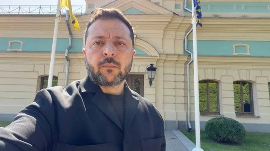 Зеленський заявив про удар РФ по складу боєприпасів біля житлової зони Київщини