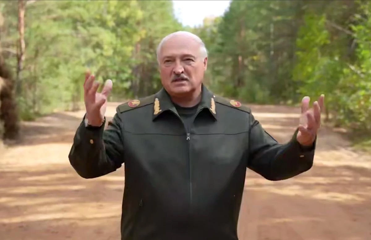 11 вересня Лукашенко назвав дати, підрозділи та рівень перевірки армії