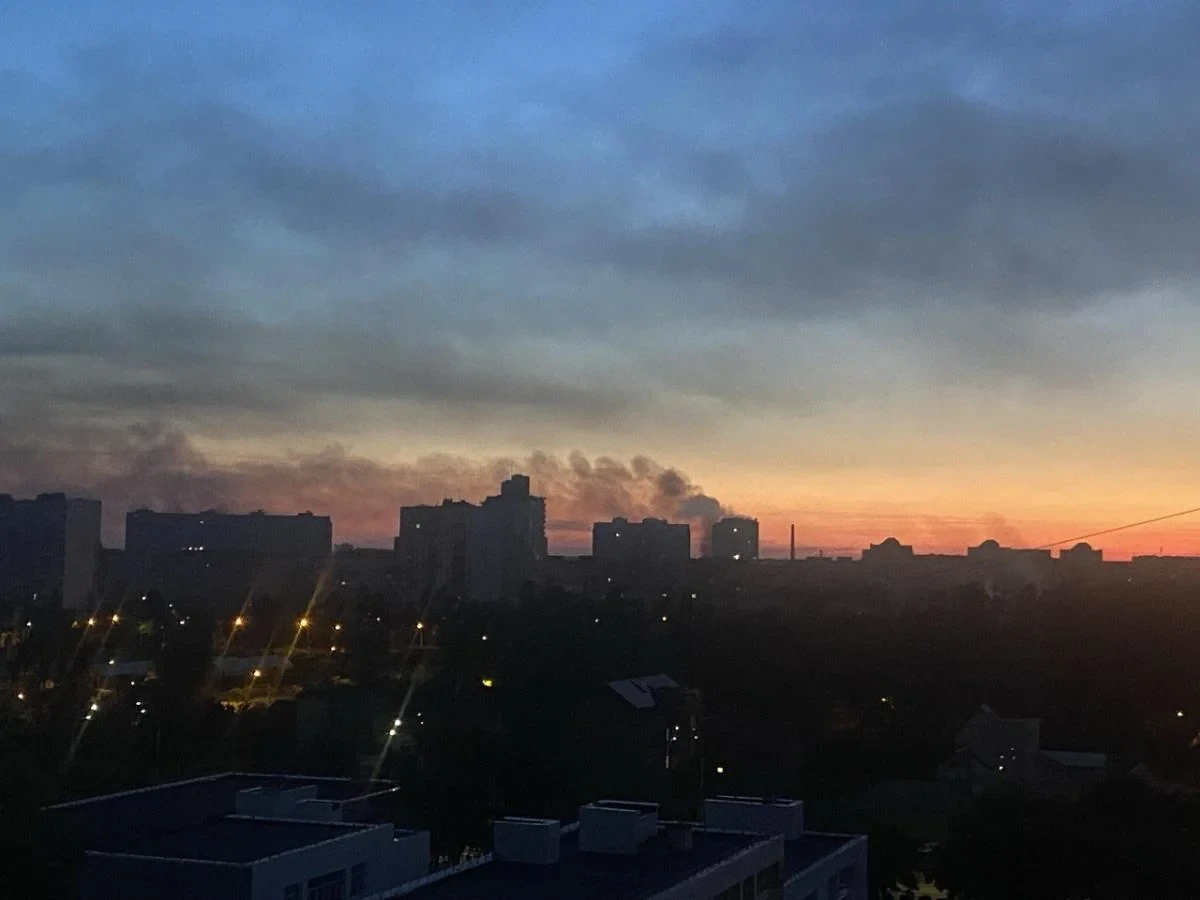Кличко повідомив про влучання у Дніпровському та Деснянському районах Києва