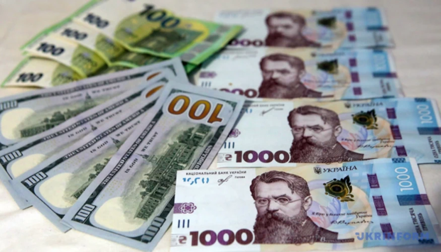 Курсові показники Нацбанку та бюджетний орієнтир Уряду